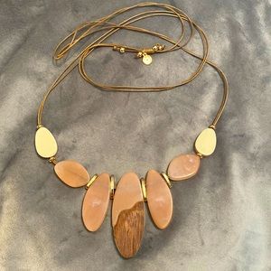 Stone and wood adjustable necklace